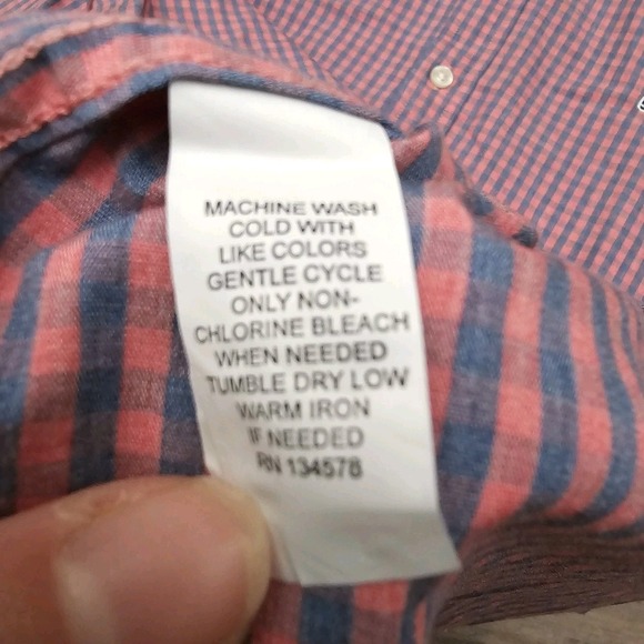 Vineyard Vines Mens Small Whale Shirt Blue Pink Button Down Light Beachy Spring - Picture 7 of 7